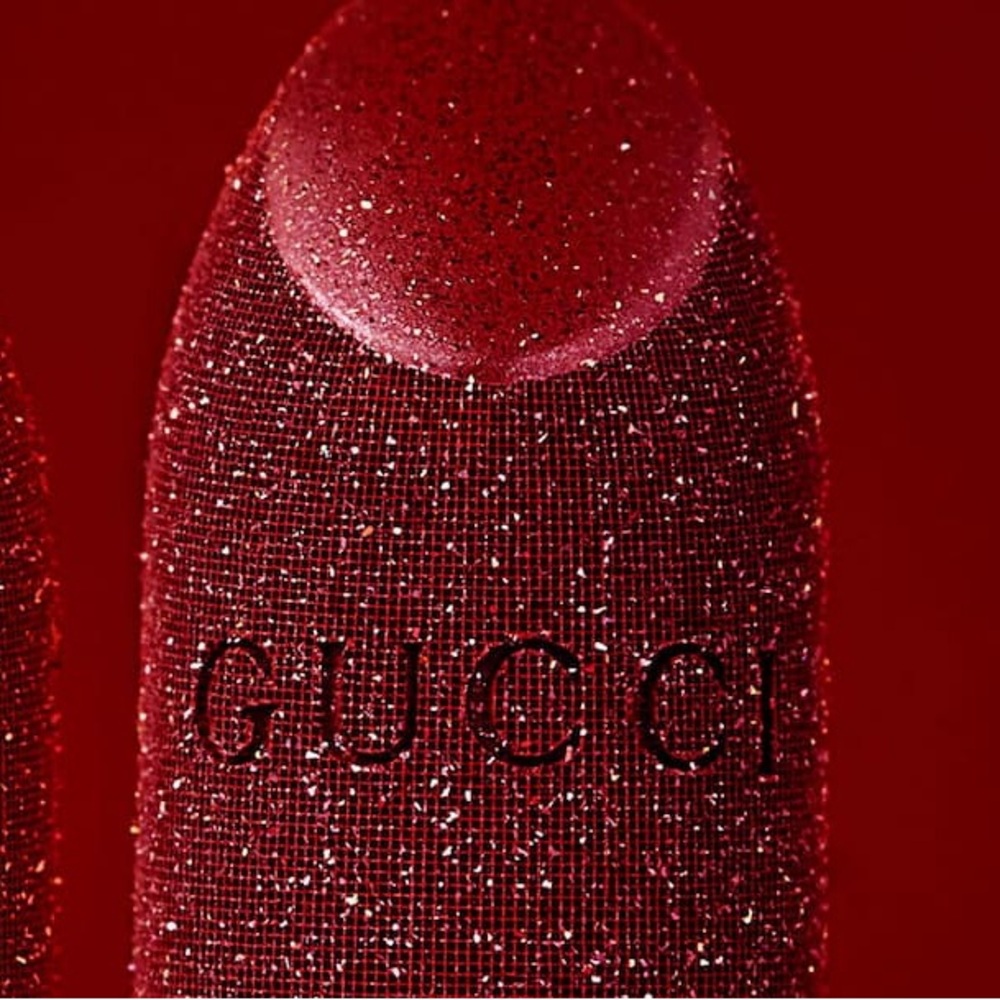 Gucci Velvet Lipstick Limited Edition #505 Janet Rust (Sparkly Red) - Picture 6 of 15